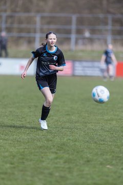 Bild 384 - wBJ VfL Pinneberg - Waldd�rfer SV : Ergebnis: 5:0